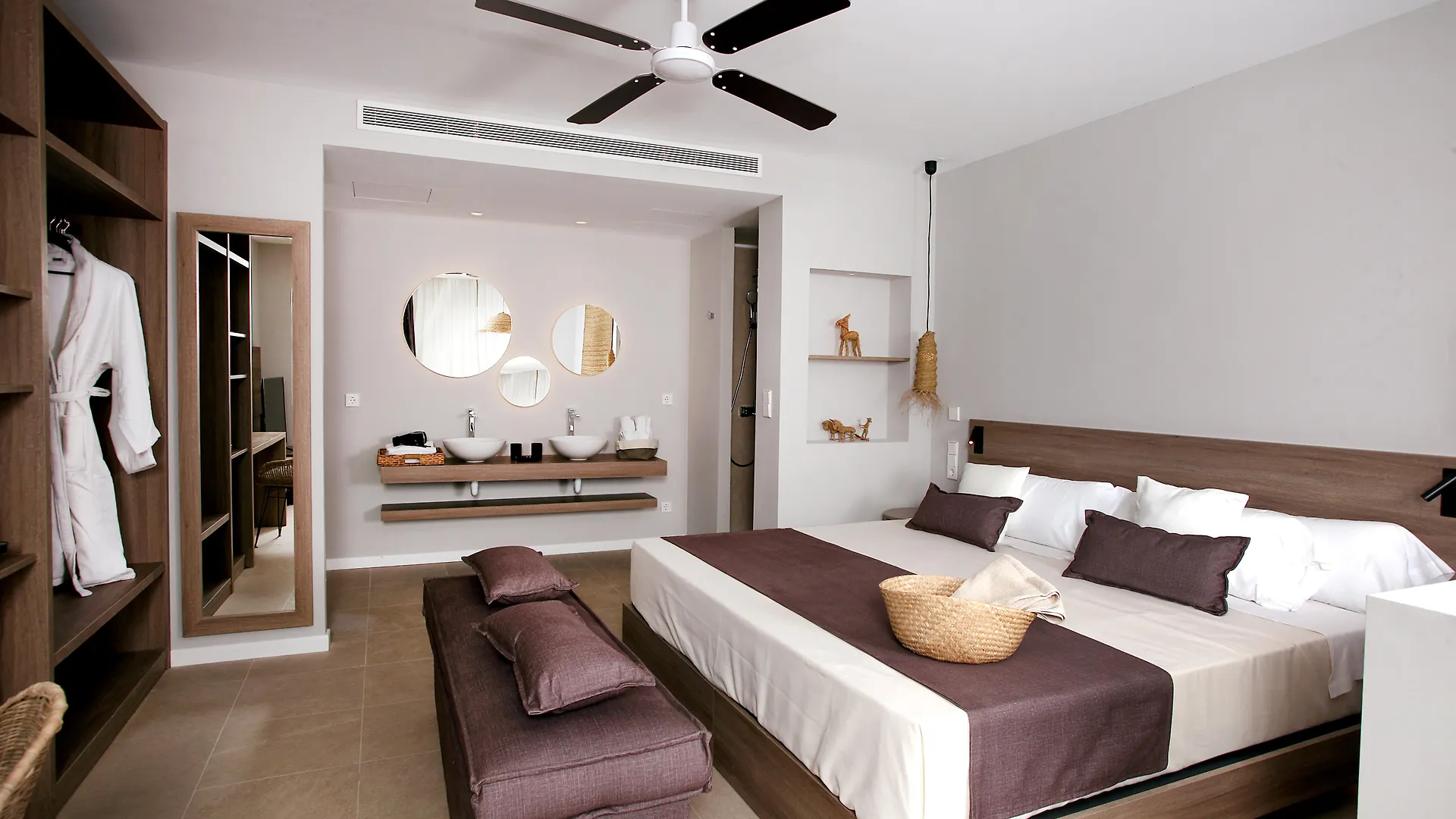 Eques Petit Resort Cala d'Or  Hotel